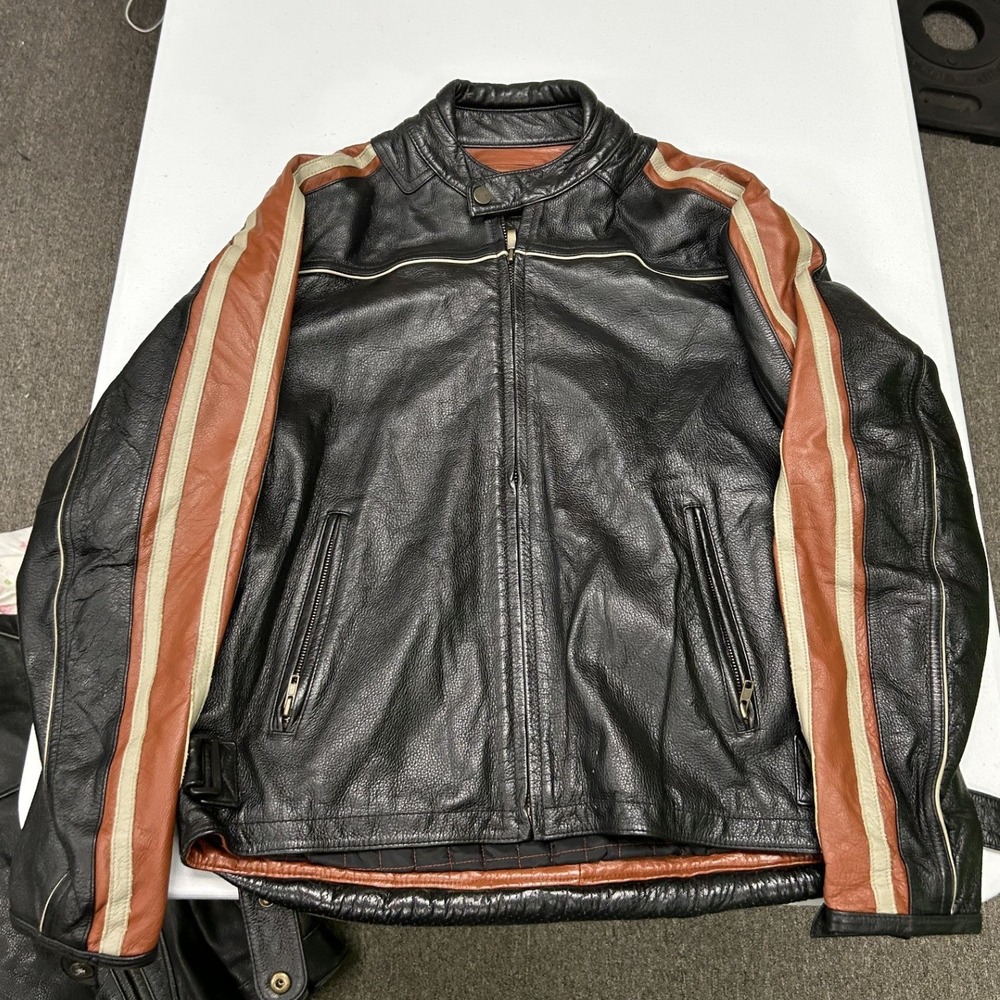 Wilsons Leather M. Julian Cafe Racer Jacket Mens L Black Orange Racing Stripes